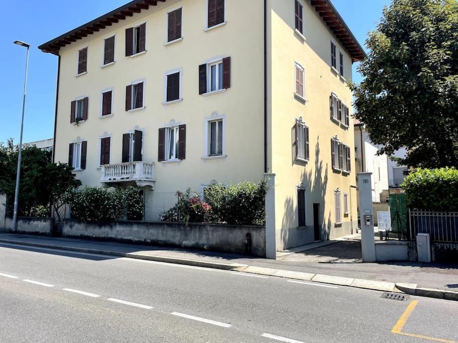 Near Airport - Loft Universita 4 Posti Letto Bergamo Eksteriør billede